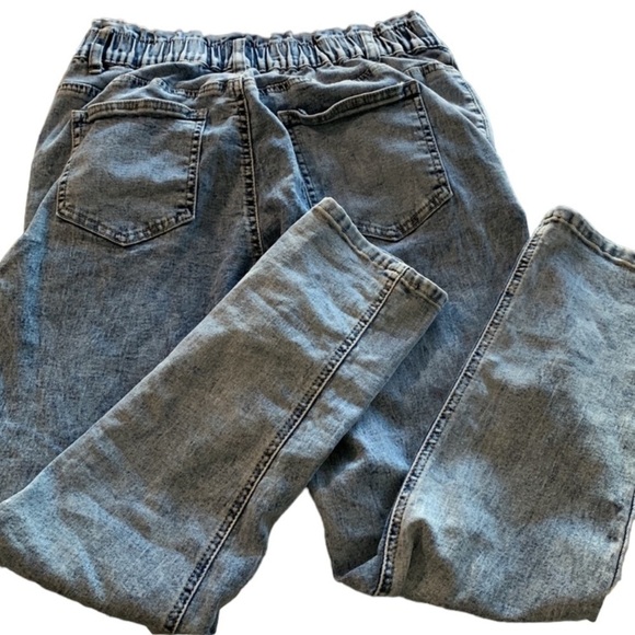 SIMPLE society size 11 elastic jeans - Picture 5 of 5